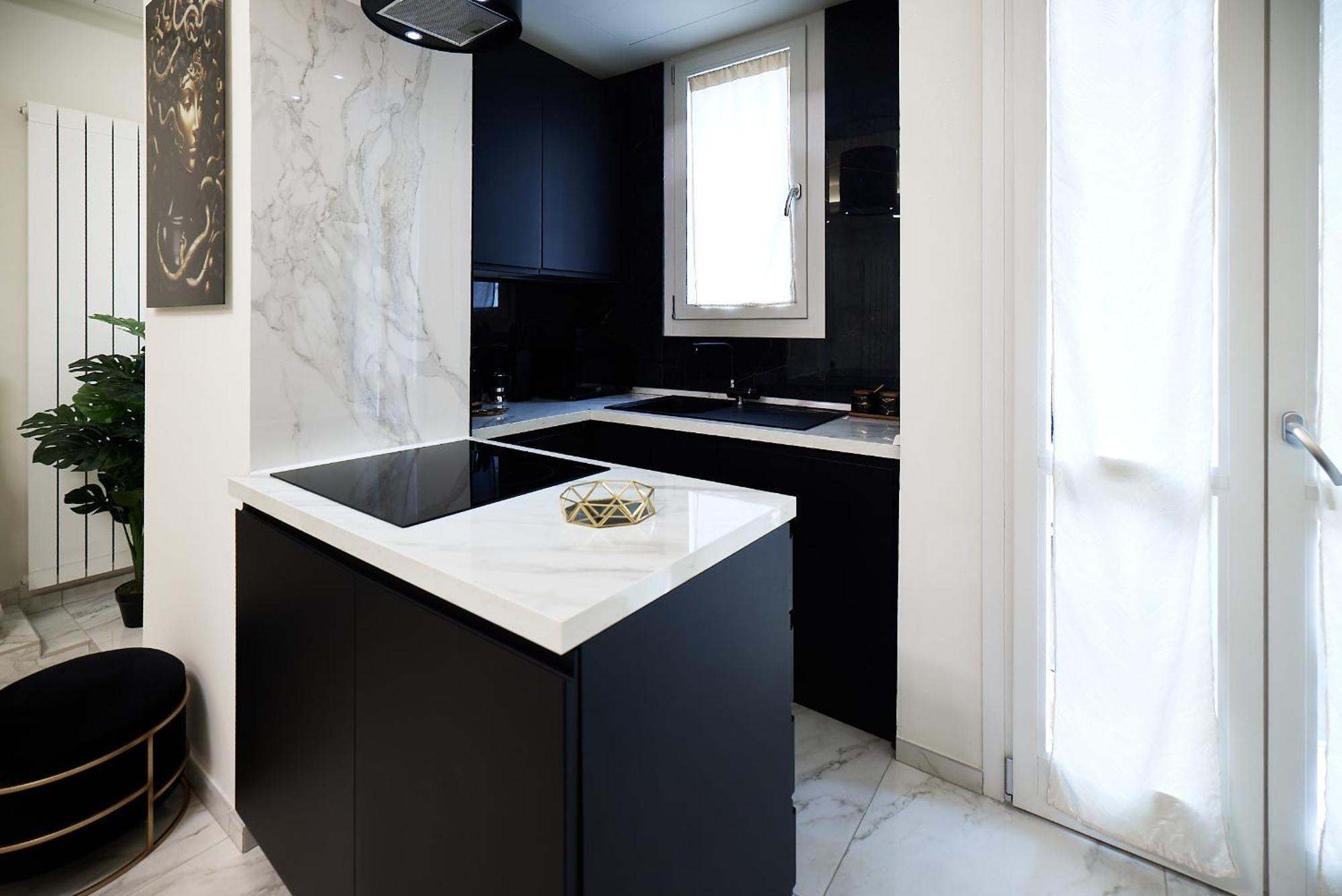Italian Fashion Suite - Luxurious Marble City Center 米兰 外观 照片